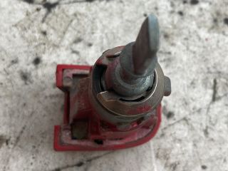 bontott VW POLO IV Jobb első Zárbetét