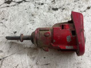 bontott VW POLO IV Jobb első Zárbetét