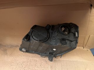 bontott VW POLO IV Jobb Fényszóró