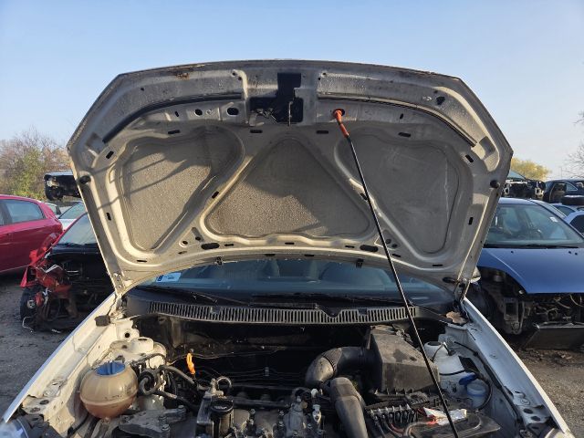 bontott VW POLO IV Jobb Fényszóró