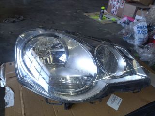 bontott VW POLO IV Jobb Fényszóró
