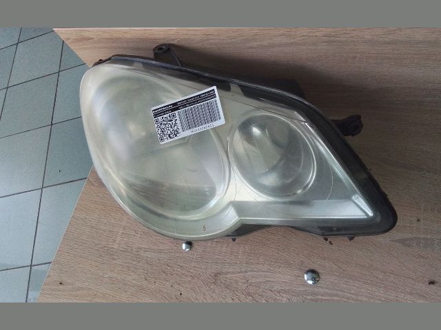 bontott VW POLO IV Jobb Fényszóró