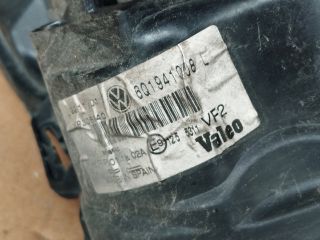 bontott VW POLO IV Jobb Fényszóró