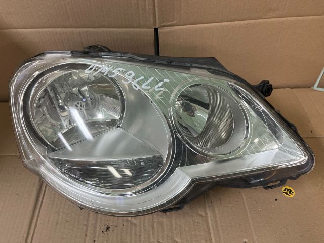 bontott VW POLO IV Jobb Fényszóró