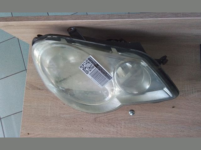 bontott VW POLO IV Jobb Fényszóró