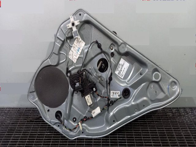 bontott VW POLO IV Jobb hátsó Ablakemelő Szerkezet (Elektromos)