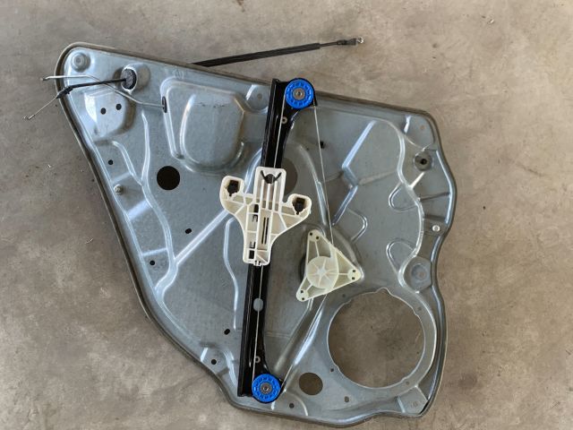 bontott VW POLO IV Jobb hátsó Ablakemelő Szerkezet (Elektromos)