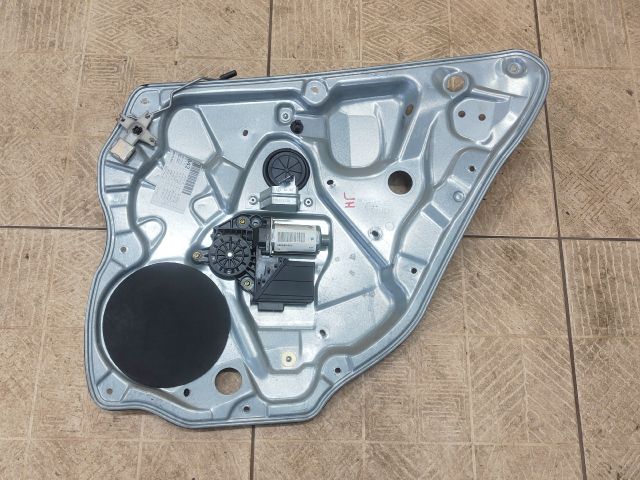 bontott VW POLO IV Jobb hátsó Ablakemelő Szerkezet (Elektromos)