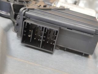 bontott VW POLO IV Jobb hátsó Ablakemelő Szerkezet (Elektromos)