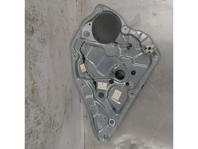 bontott VW POLO IV Jobb hátsó Ablakemelő Szerkezet (Mechanikus)