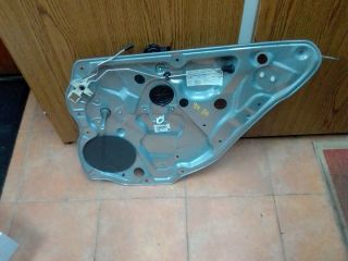 bontott VW POLO IV Jobb hátsó Ablakemelő Szerkezet (Mechanikus)