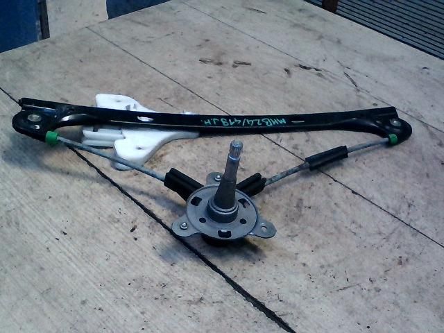 bontott VW POLO IV Jobb hátsó Ablakemelő Szerkezet (Mechanikus)