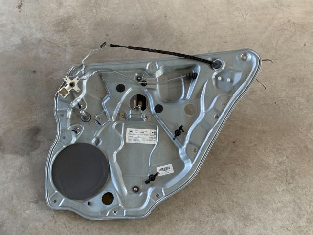 bontott VW POLO IV Jobb hátsó Ablakemelő Szerkezet (Mechanikus)