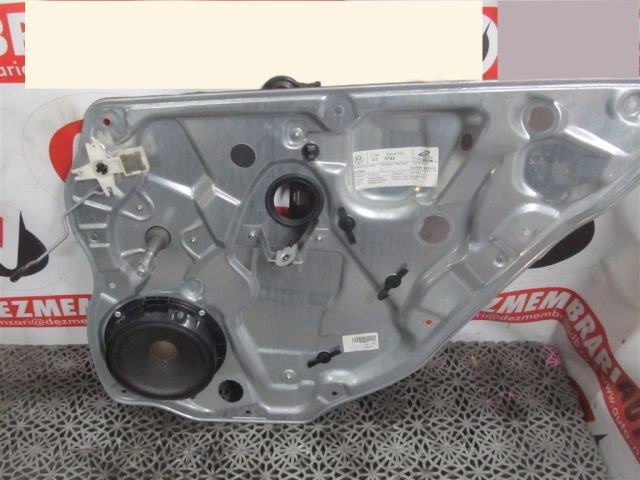 bontott VW POLO IV Jobb hátsó Ablakemelő Szerkezet (Mechanikus)
