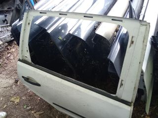 bontott VW POLO IV Jobb hátsó Ajtó (Részeivel)