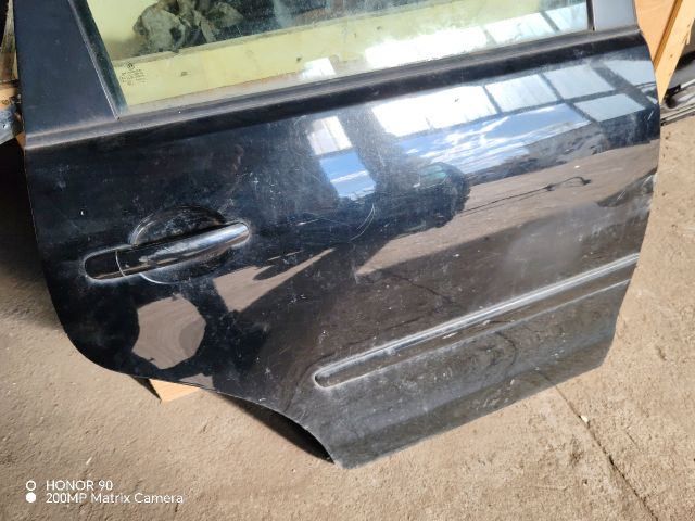 bontott VW POLO IV Jobb hátsó Ajtó (Részeivel)