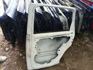 bontott VW POLO IV Jobb hátsó Ajtó (Részeivel)