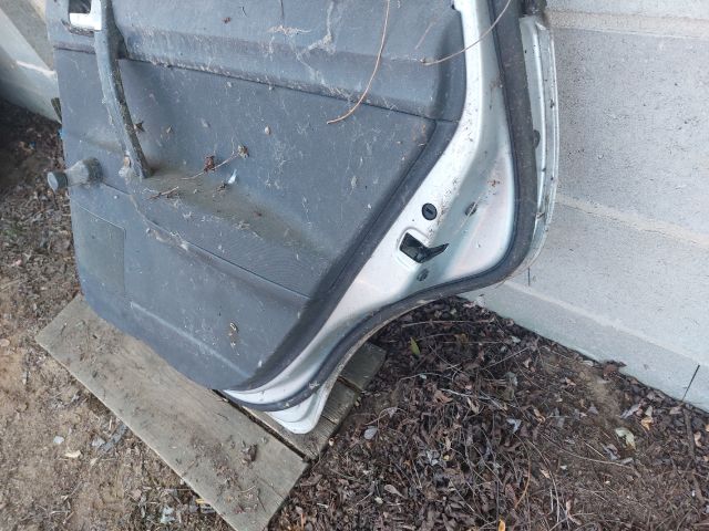 bontott VW POLO IV Jobb hátsó Ajtó (Részeivel)