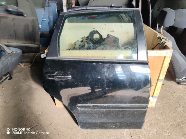 bontott VW POLO IV Jobb hátsó Ajtó (Részeivel)