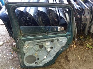 bontott VW POLO IV Jobb hátsó Ajtó (Üres lemez)