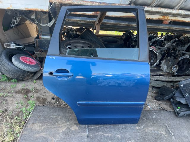 bontott VW POLO IV Jobb hátsó Ajtó (Üres lemez)