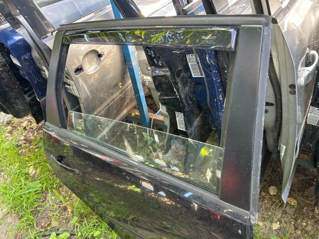 bontott VW POLO IV Jobb hátsó Ajtó (Üres lemez)