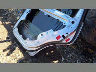 bontott VW POLO IV Jobb hátsó Ajtó (Üres lemez)