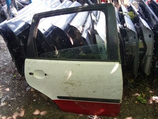 bontott VW POLO IV Jobb hátsó Ajtó (Üres lemez)