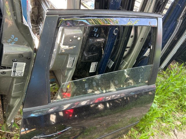 bontott VW POLO IV Jobb hátsó Ajtó (Üres lemez)