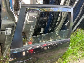 bontott VW POLO IV Jobb hátsó Ajtó (Üres lemez)