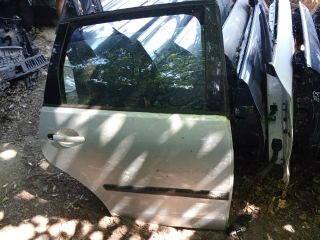 bontott VW POLO IV Jobb hátsó Ajtó (Üres lemez)