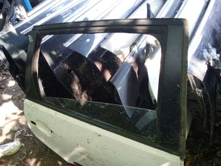 bontott VW POLO IV Jobb hátsó Ajtó (Üres lemez)