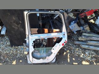 bontott VW POLO IV Jobb hátsó Ajtó (Üres lemez)