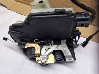 bontott VW POLO IV Jobb hátsó Ajtózár