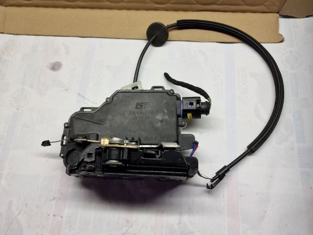 bontott VW POLO IV Jobb hátsó Ajtózár