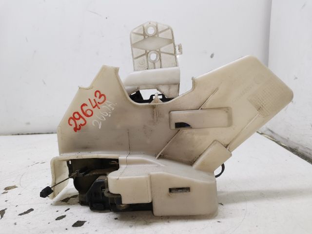 bontott VW POLO IV Jobb hátsó Ajtózár