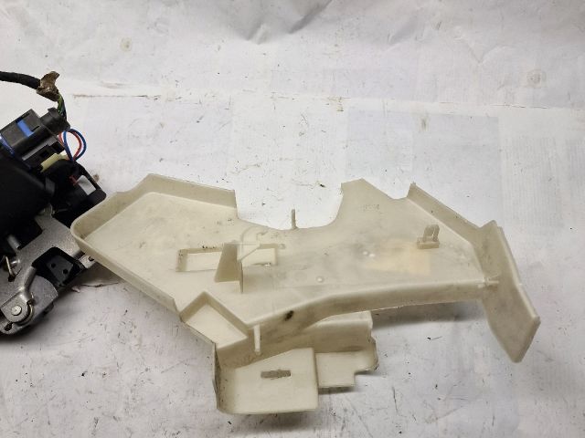 bontott VW POLO IV Jobb hátsó Ajtózár