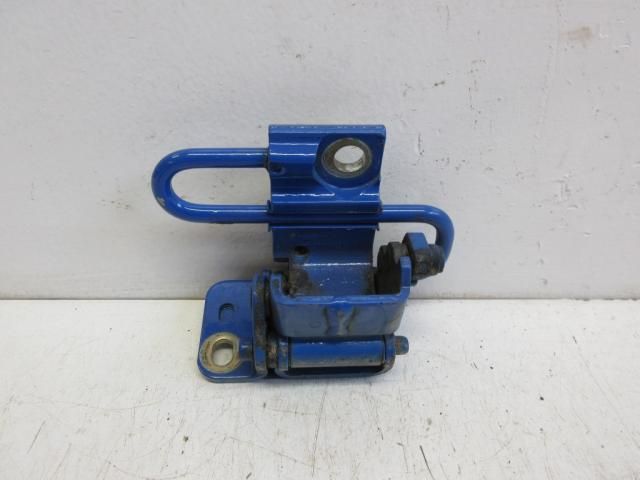 bontott VW POLO IV Jobb hátsó Alsó Zsanér