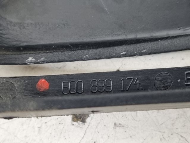 bontott VW POLO IV Jobb hátsó Belső Kilincs