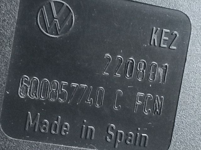 bontott VW POLO IV Jobb hátsó Biztonsági Öv Csat