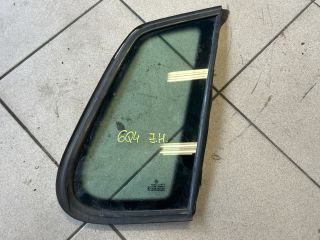 bontott VW POLO IV Jobb hátsó Fixüveg (Ajtóban)