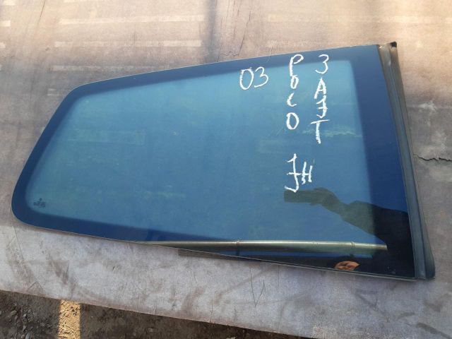 bontott VW POLO IV Jobb hátsó Fixüveg (Ajtóban)
