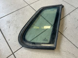 bontott VW POLO IV Jobb hátsó Fixüveg (Ajtóban)