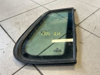 bontott VW POLO IV Jobb hátsó Fixüveg (Ajtóban)