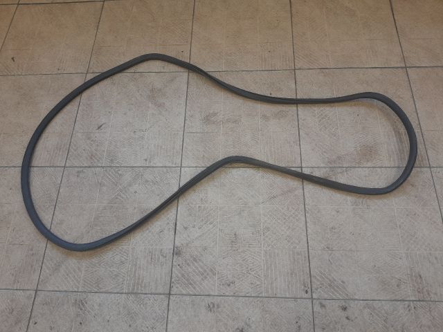 bontott VW POLO IV Jobb hátsó Gumikéder