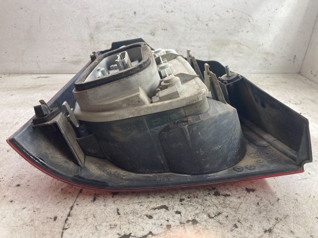 bontott VW POLO IV Jobb Hátsó Lámpa