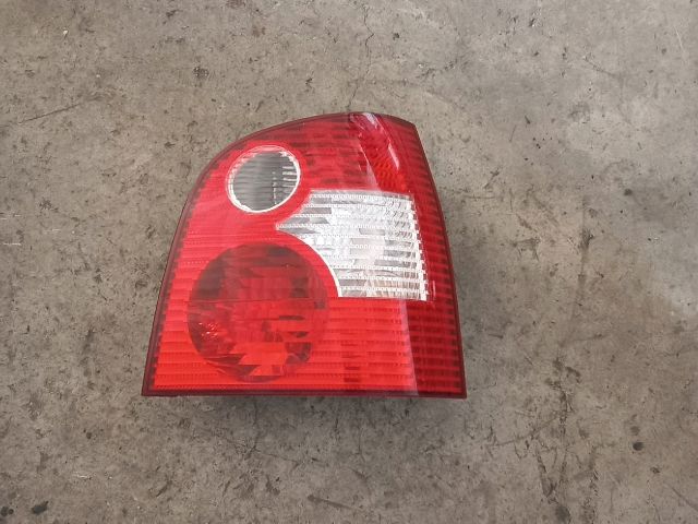 bontott VW POLO IV Jobb Hátsó Lámpa