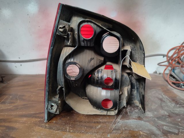 bontott VW POLO IV Jobb Hátsó Lámpa