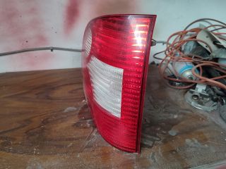 bontott VW POLO IV Jobb Hátsó Lámpa