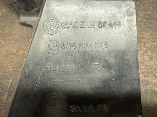 bontott VW POLO IV Jobb hátsó Lökhárító Tartó (Műanyag)